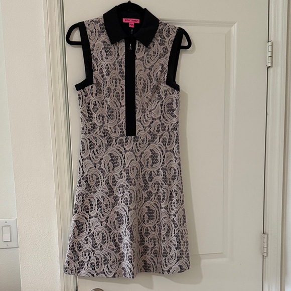 Betsey Johnson Black and White Lace Dress size 4 - Picture 1 of 4